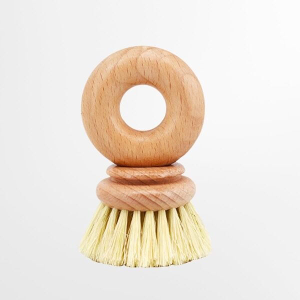Kitchen Natural Beechwood Dish Brush with Handle Sisal Bristle Fruit Vegetable Scrubber Small Wooden Brush Designed for Cleaning Pot, Pan, Plate, Bowl and Utensil (Donut Shaped)