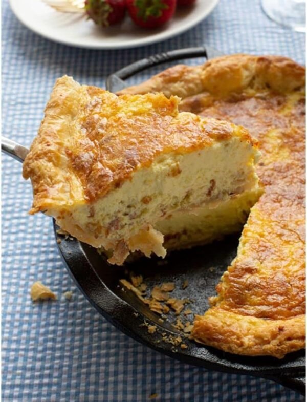 Lodge Cast Iron Pie Pan 9 Inch - Image 2