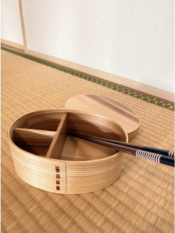 IPPINKA Japanese Magewappa Bento Box - Medium - 600 ml - Dishwasher-safe - Natural Cedar Wooden Lunch Box - Belt Included - Image 3