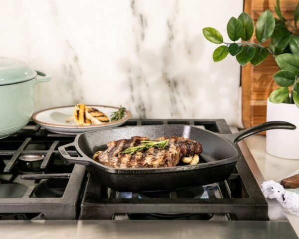 Lodge L8SGP3 Cast Iron Square Grill Pan, Pre-Seasoned, 10.5-inch - Image 5