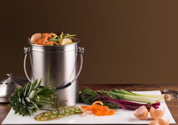 Abakoo Compost Bin 304 Stainless Steel Kitchen Composter Waste Pail Indoor Countertop Kitchen Bin Pail - includes 4 Filters (1.3 Gallon) - Image 5