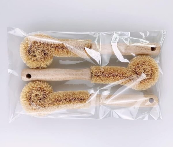 3PCS Cleaning Brush, Bottle Brush, Milk Cup Brush, Coffee Cup Brush, Pot Brush, Natural Coconut Fiber Brush Head, Strong Wooden Handle, Deep Cleaning, Natural Environmental Protection - Image 3