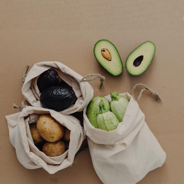 6Pcs Linen Storage Bags with Drawstrings, Reusable Food Storage Bread Bags, Multipurpose Natural Potato Onion Vegetable Storage Bags, Washable Cloth Bags for Kitchen 11.8 x 15.7 inch & 6 x 26 inch - Image 4