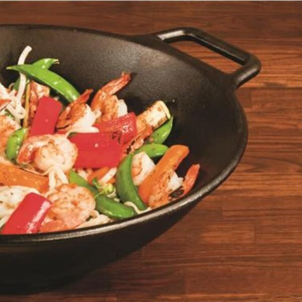 Jim Beam 12'' Pre Seasoned Heavy Duty Construction Cast Iron Grilling Wok, Griddle and Stir Fry Pan - Image 6