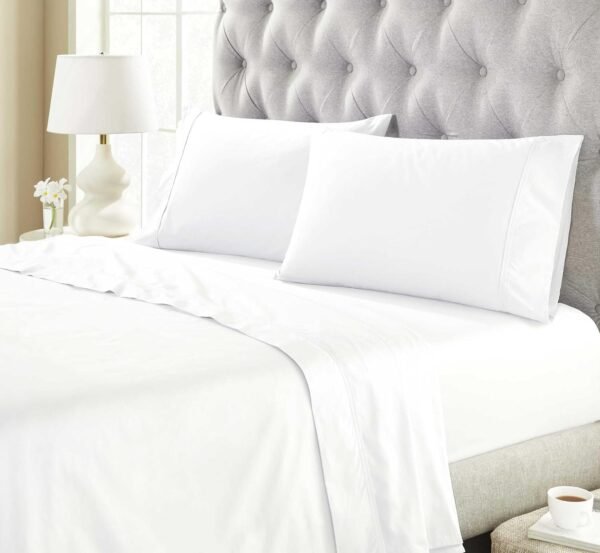 Superior Organic Cotton 300 Thread Count Flat Sheet, Percale Weave, Basic Bedsheets, Neutral Bed Cover, Bedroom, Hotel, Cute Bedding Decor, Double Hem, Lightweight Sheets, Queen, White