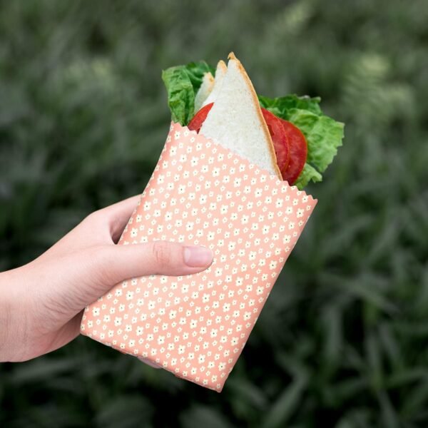 Akeeko Reusable Beeswax Food Wraps - Assorted 3 Packs, Reusable, Plastic-Free Food Storage, 1 Small, 1 Medium, 1 Large Wraps, Pale Pink and Light Blue Pattern - Image 5