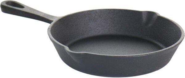 MegaChef Skillet Trio Pre-Seasoned Cast Iron Cookware Set, 3 Piece, Black - Image 3