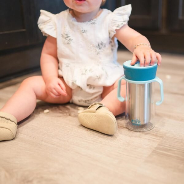 The First Years CoolCore Insulated Toddler Straw Cup - Transitional Toddler Trainer Cup Converts to Water Bottle with Spill Proof Lid - 8 Ounces - Ages 12 Months and Up - Image 7
