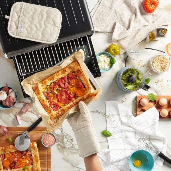 KITCHENAID Quilted Cotton Terry Cloth Oven Mitt, Pot Holder, Kitchen Towel 4-Pack Set, Heat Resistant, Silicone Grip, Gift Set, Milkshake, 16"x26", 7"x13" & 7"x10" - Image 10