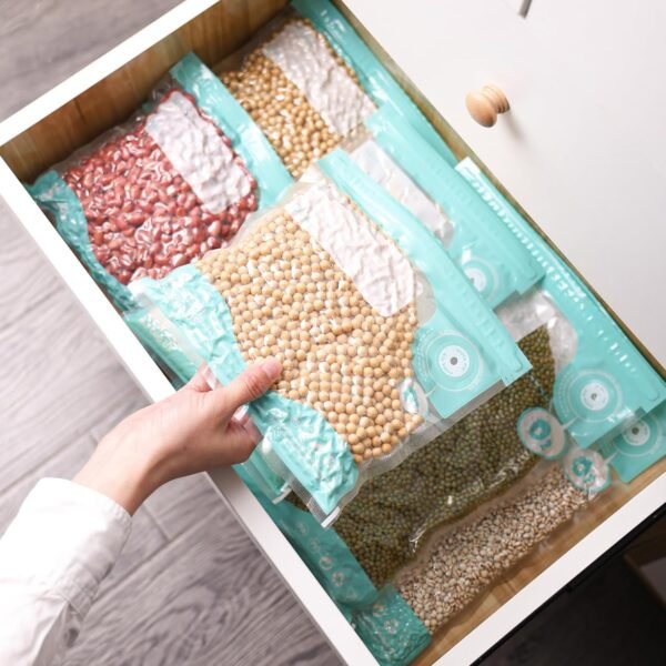 Sous Vide Bags Reusable, Vacuum Food Storage Bag 20 pcs (8.7 * 8.3in) Comes with 6 Sealing Sliders Thicken PA&PE Material Double Zipper Long-lasting Freshness Bag for Cooking, Food Storage S 20pcs - Image 6