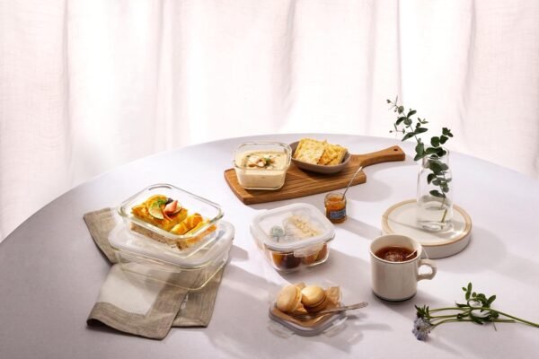 LOCK & LOCK Purely Better Glass Food Storage Container with Lid, 21 Ounce, Clear - Image 5