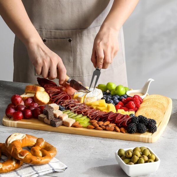 Hiware 3-Piece Extra Large Wooden Cutting Boards For Kitchen, Bamboo Cutting Board with Holder, Wood Cutting Board Set, Heavy Duty Chopping Board for Meat, Serving Tray Set- Two Tone - Image 6