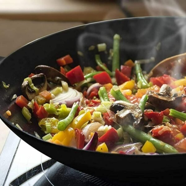 Jim Beam 12'' Pre Seasoned Heavy Duty Construction Cast Iron Grilling Wok, Griddle and Stir Fry Pan - Image 7