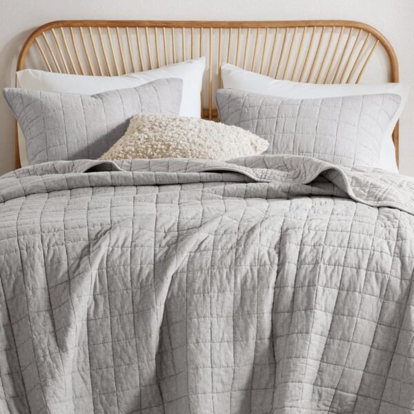 Hyde Lane Luxury Linen Quilt Set King Size, Organic European Flax Cotton Blend Bedding for Bedspread and Coverlet, Box Stitched, with 2 Pillow Shams, 106"x96", Light Grey - Image 2