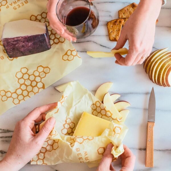 Bee's Wrap Reusable Beeswax Food Wraps Made in the USA, Eco Friendly Beeswax Wraps for Food, Sustainable Food Storage Containers, Organic Cotton Food Wraps, 3 Pack of Medium Wraps, Honeycomb Pattern - Image 9