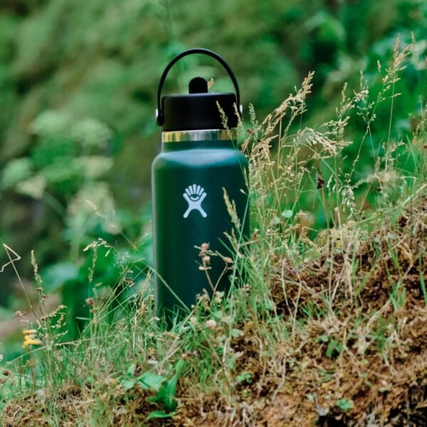 HYDRO FLASK Wide Mouth vacuum insulated stainless steel water bottle with leakproof closeable straw lid for cold water drinks, sports, travel, car and school - Image 7